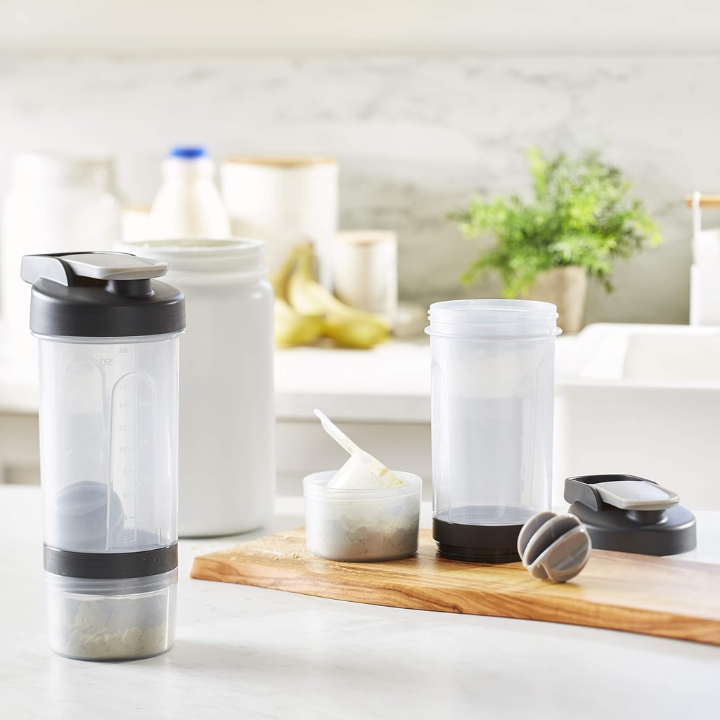 amazon-basics-protein-shaker-bottle-with-5.jpg
