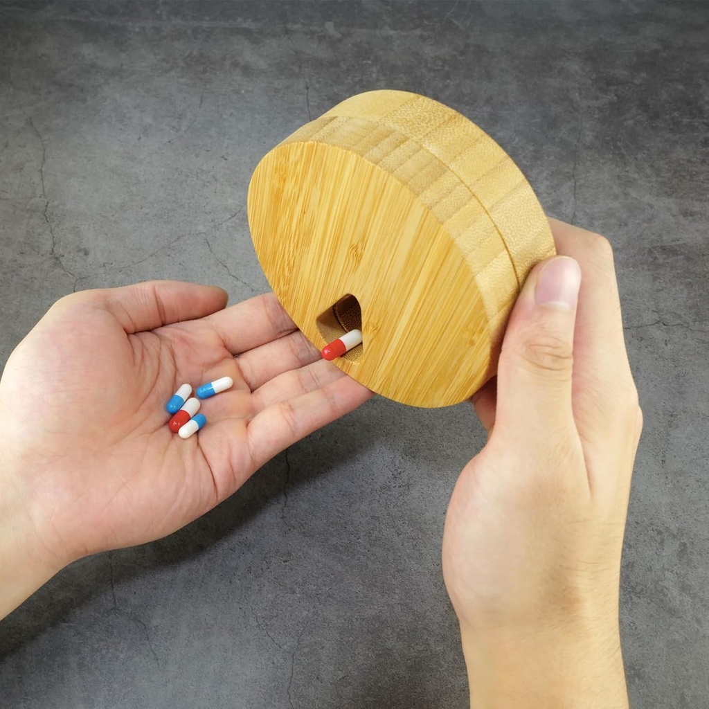 bamboo-wood-weekly-pill-organizer-for-me-6.jpg